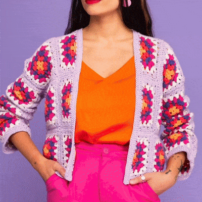 Creative Combo Design Deck lifestyle shot with players